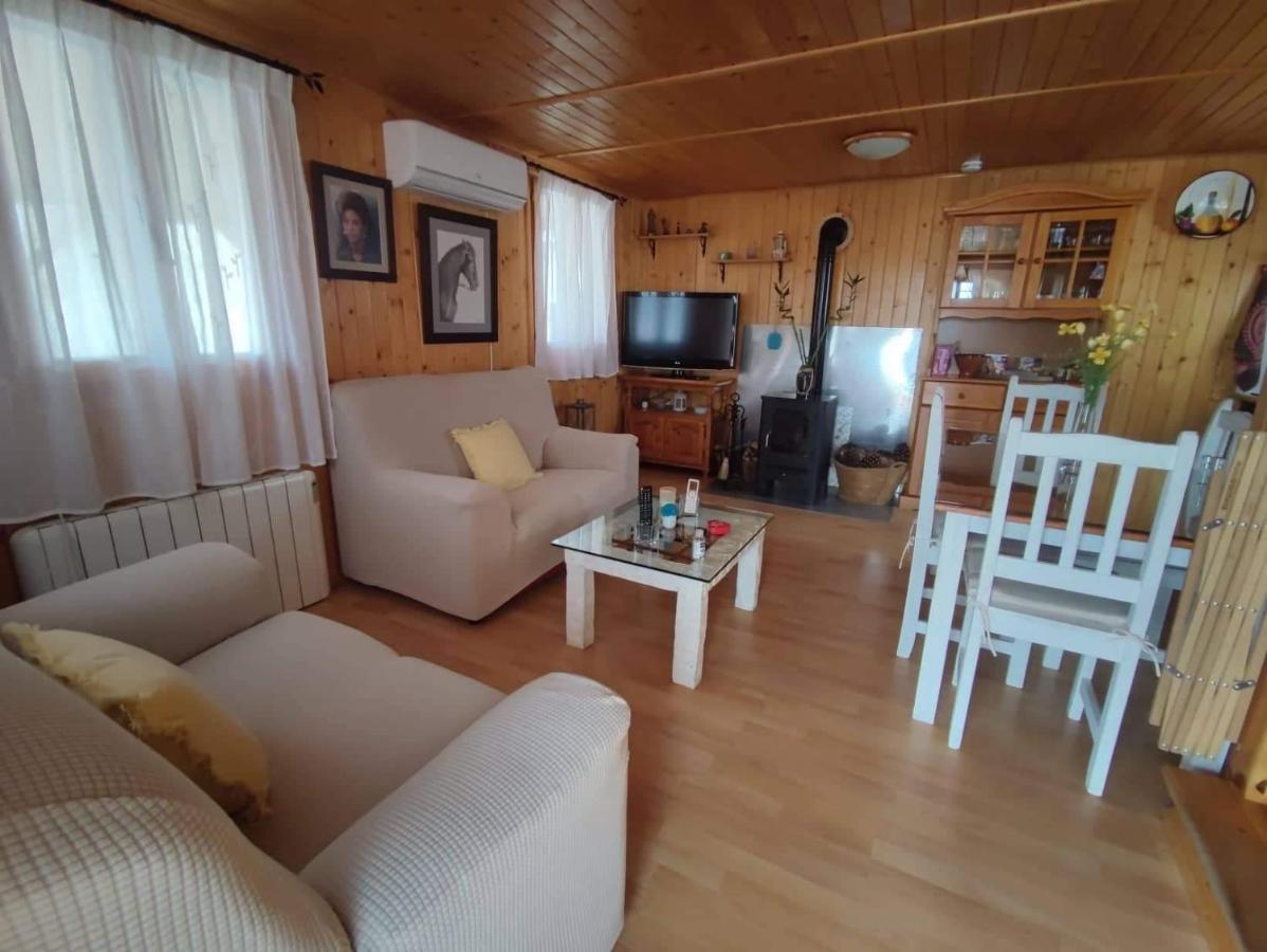 Cabana De Madera Especial Y Acogedora Cardenete Eksteriør bilde