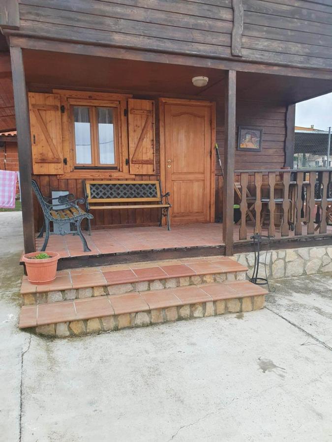 Cabana De Madera Especial Y Acogedora Cardenete Eksteriør bilde