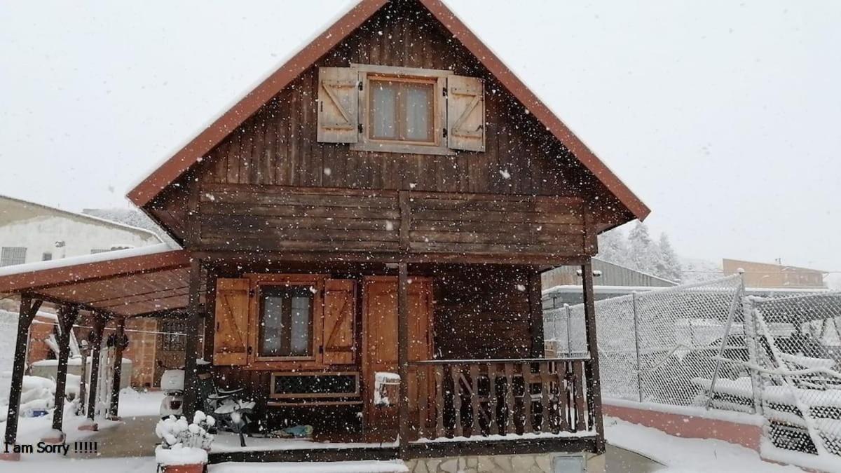Cabana De Madera Especial Y Acogedora Cardenete Eksteriør bilde