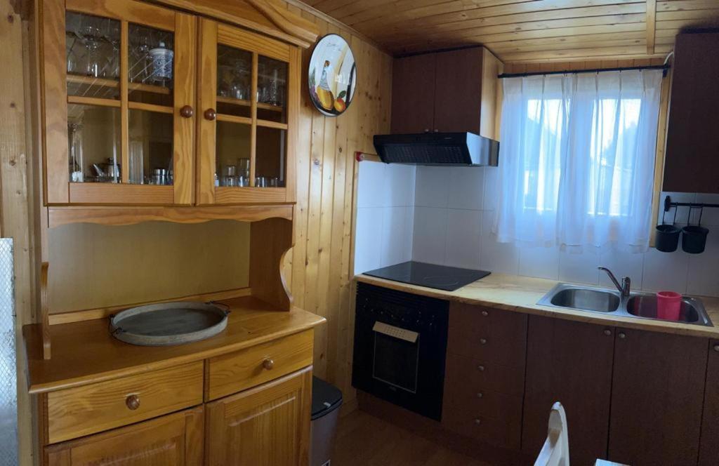 Cabana De Madera Especial Y Acogedora Cardenete Eksteriør bilde