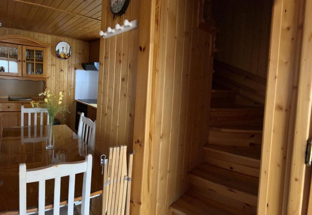 Cabana De Madera Especial Y Acogedora Cardenete Eksteriør bilde