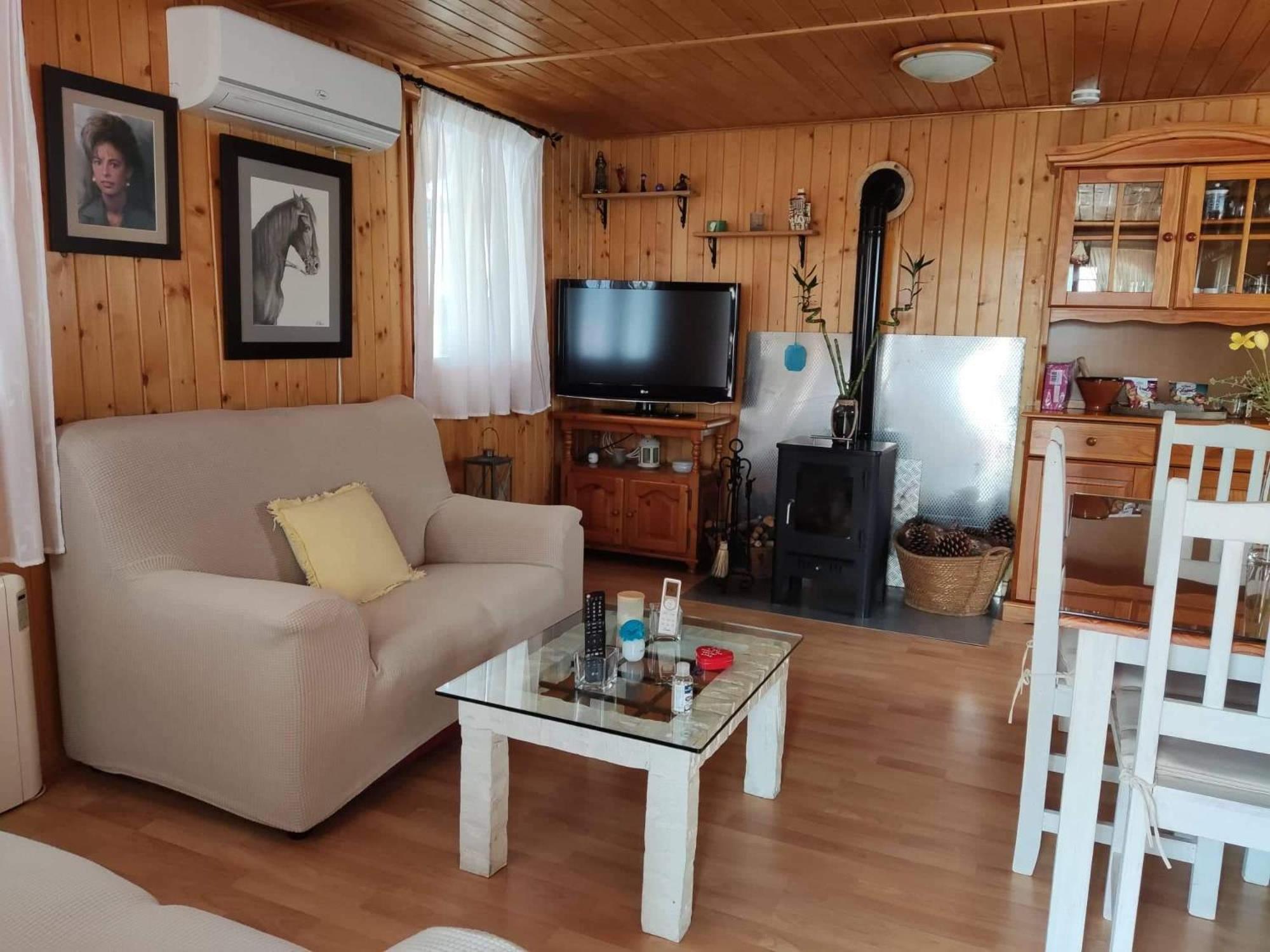 Cabana De Madera Especial Y Acogedora Cardenete Rom bilde